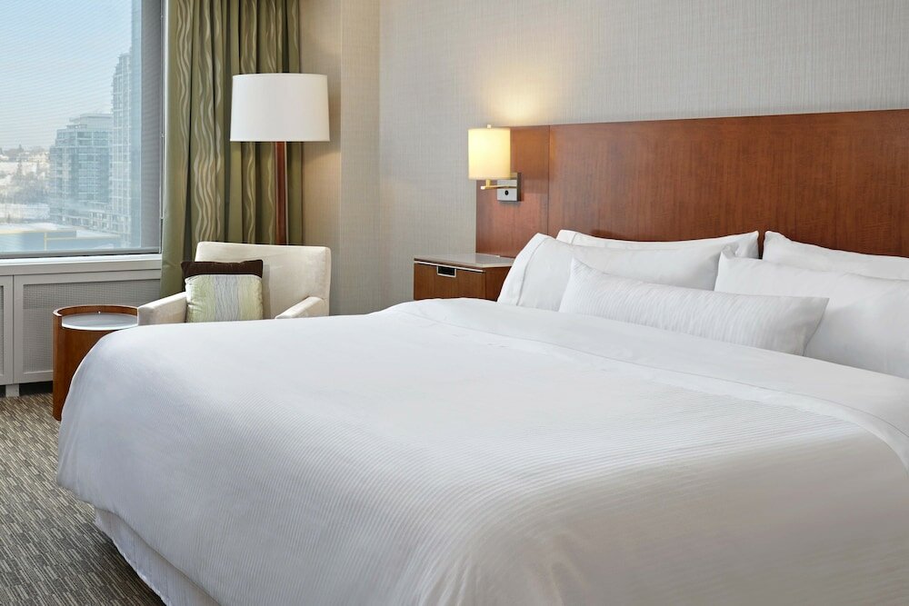 Фото The Westin Calgary