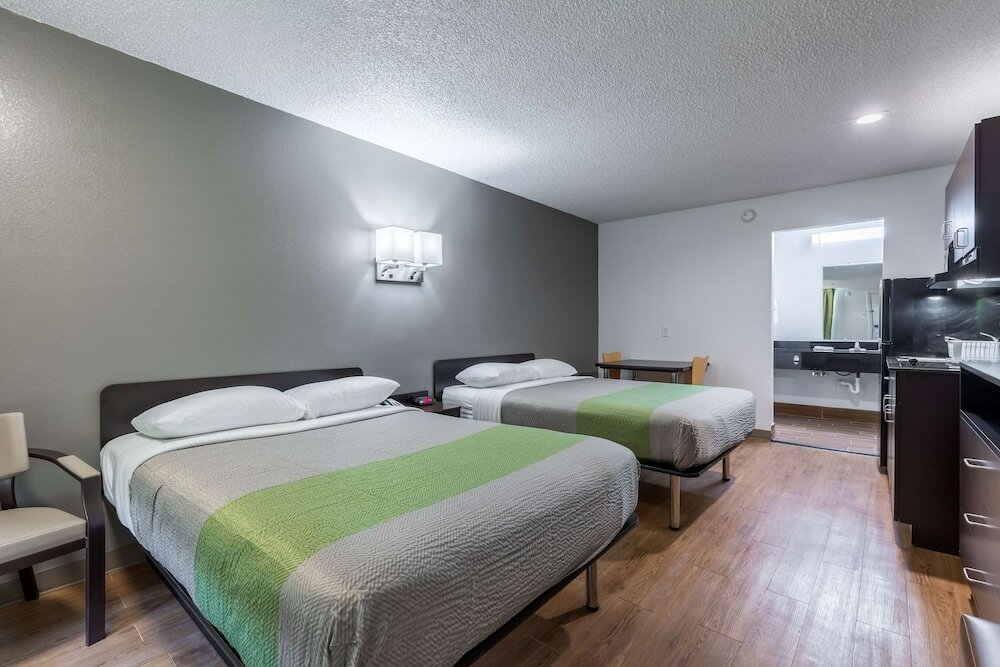 Фото Studio 6 Bryan, Tx - University Area