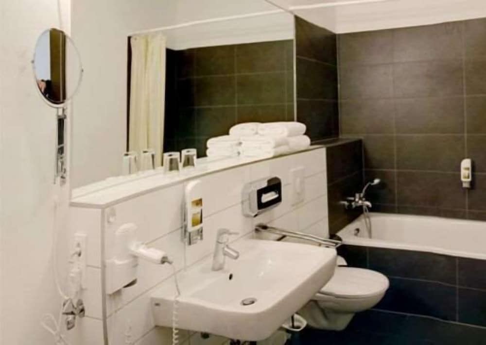 Фото Hotel Royal International