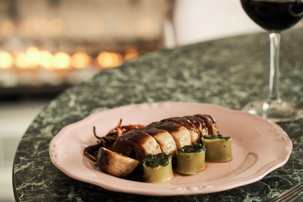 Фото Legacy Gastro Suites