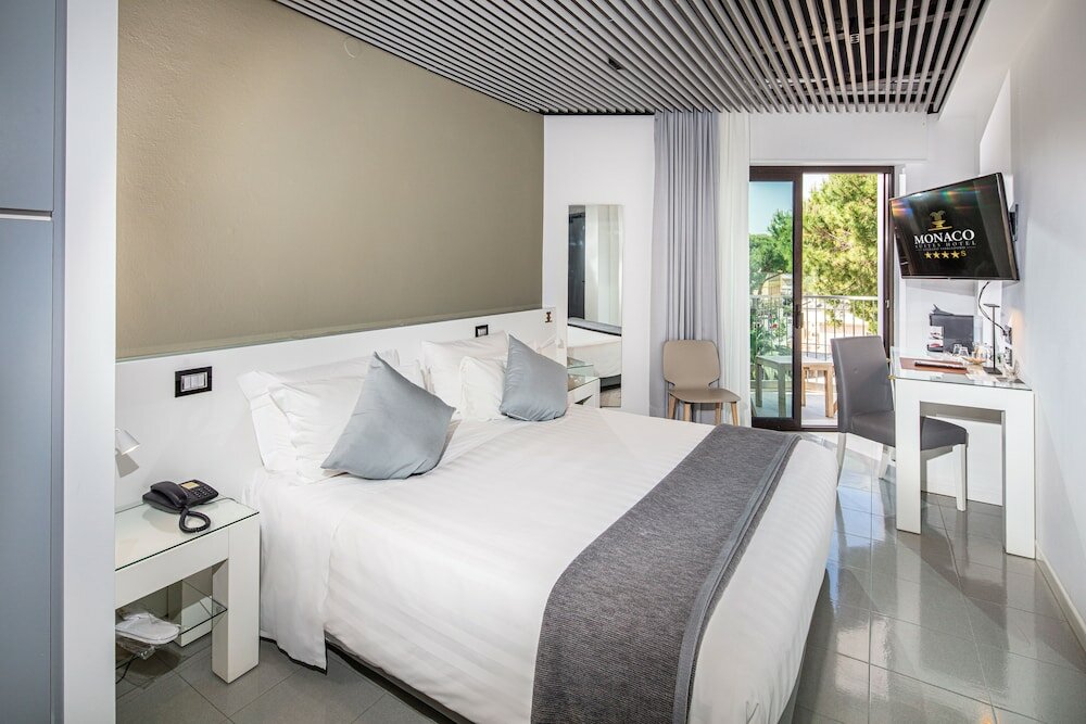 Фото Hotel Monaco