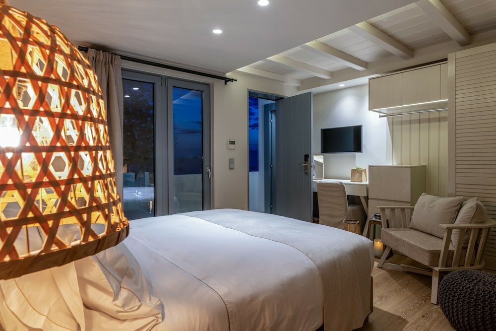 Фото Oniro Suites