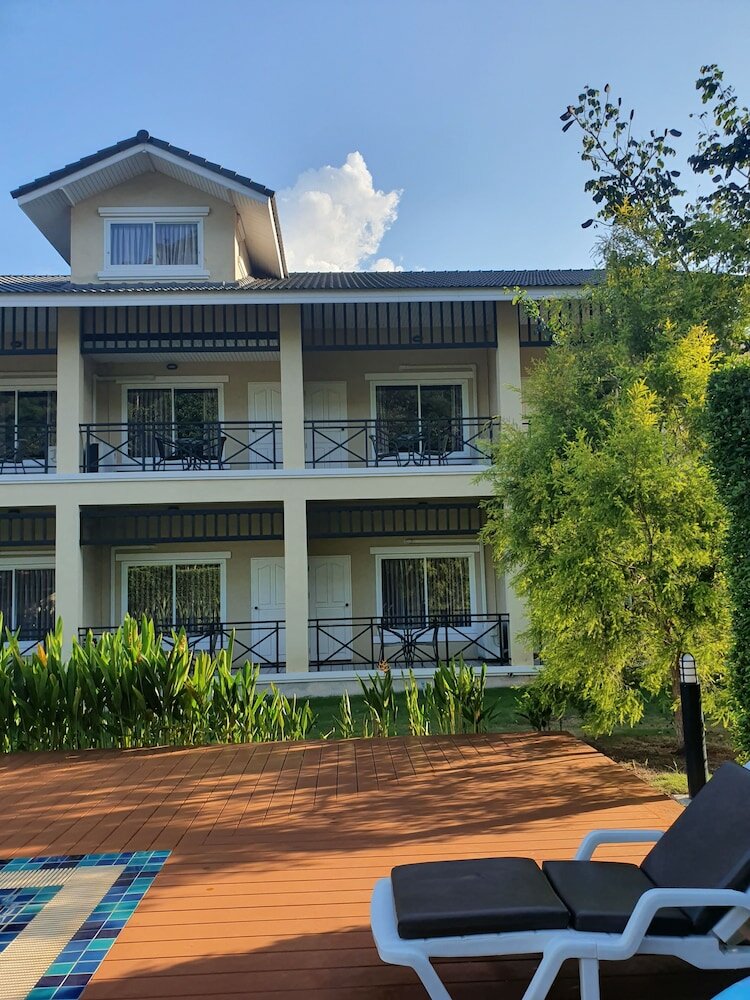 Фото Palazzo Pavone Gallery & Resort