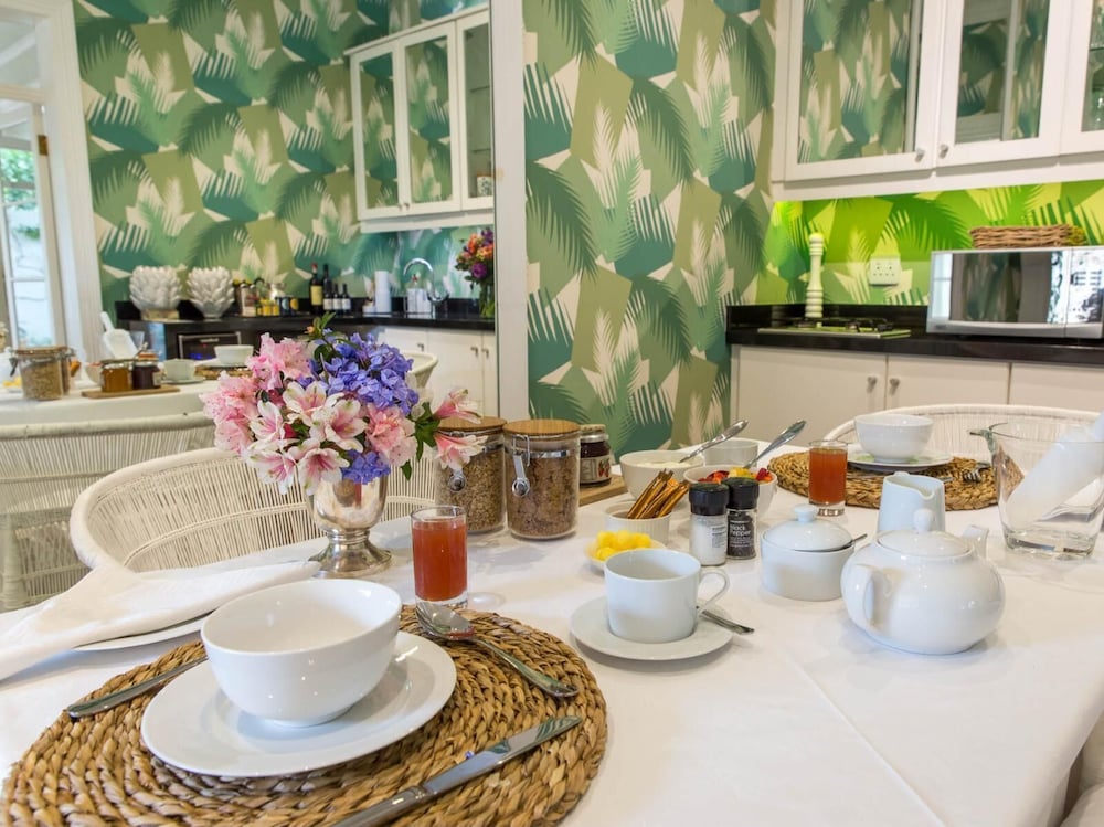 Фото Lexden Guesthouse