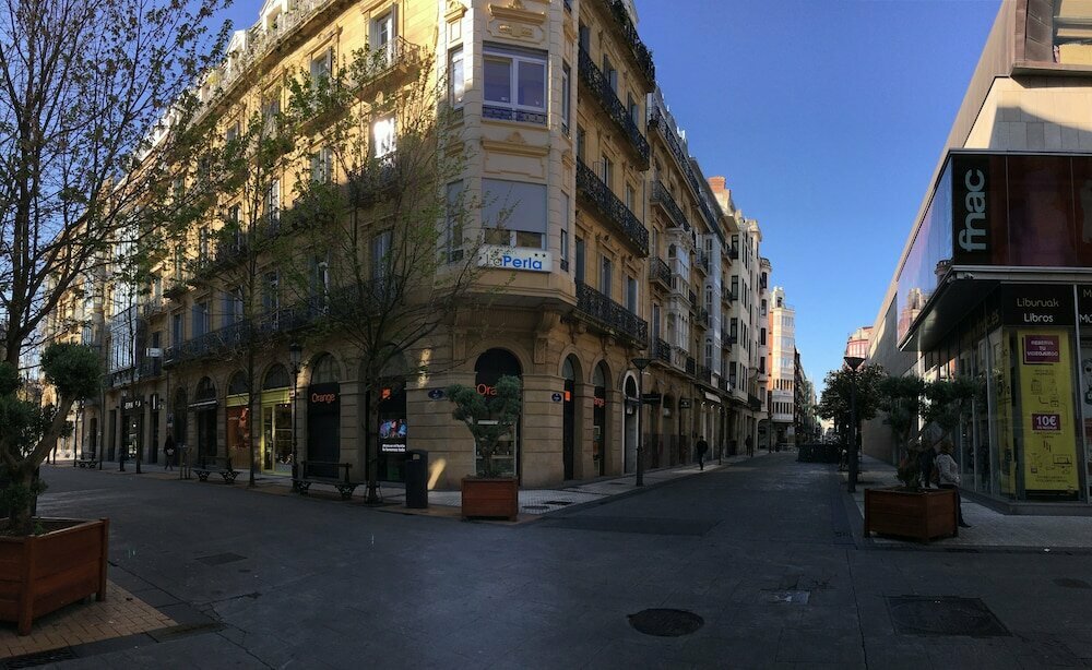 Hotel Pension La Perla, San Sebastian, photo