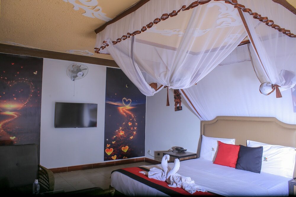 Фото Saffron Beach Bistro & Cottages