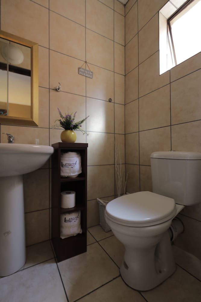 Фото Ledumo Lodge