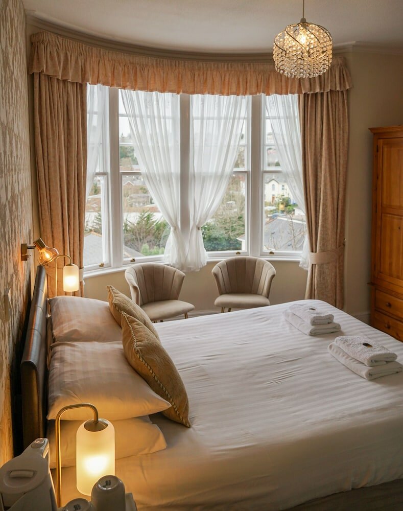 Фото The Sandpiper Guest House