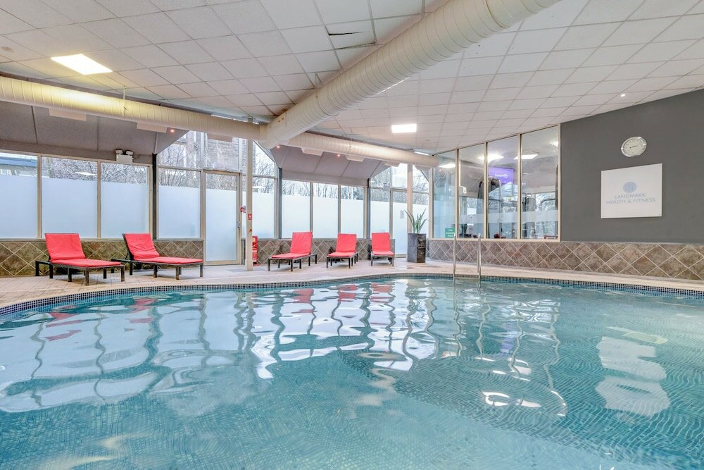 Фото The Landmark Hotel and Leisure Club