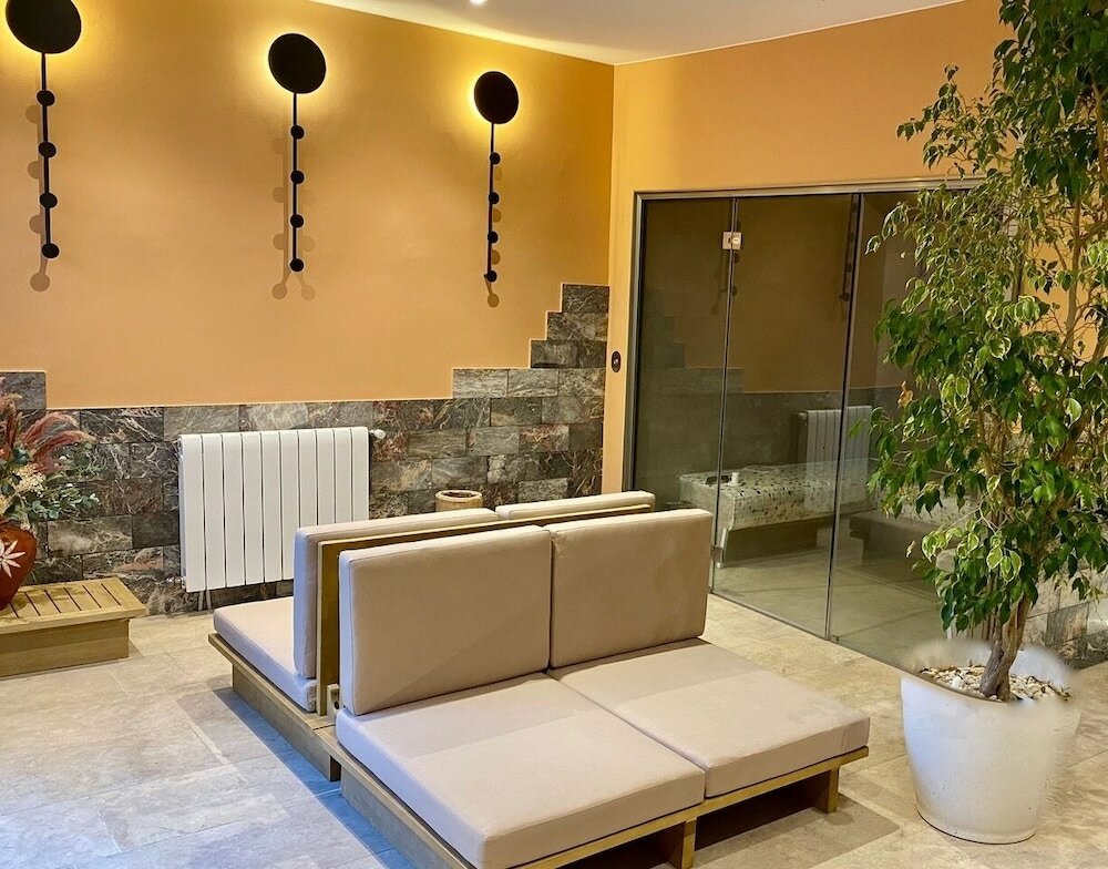 Фото Van Der Valk Hotel Barcarola