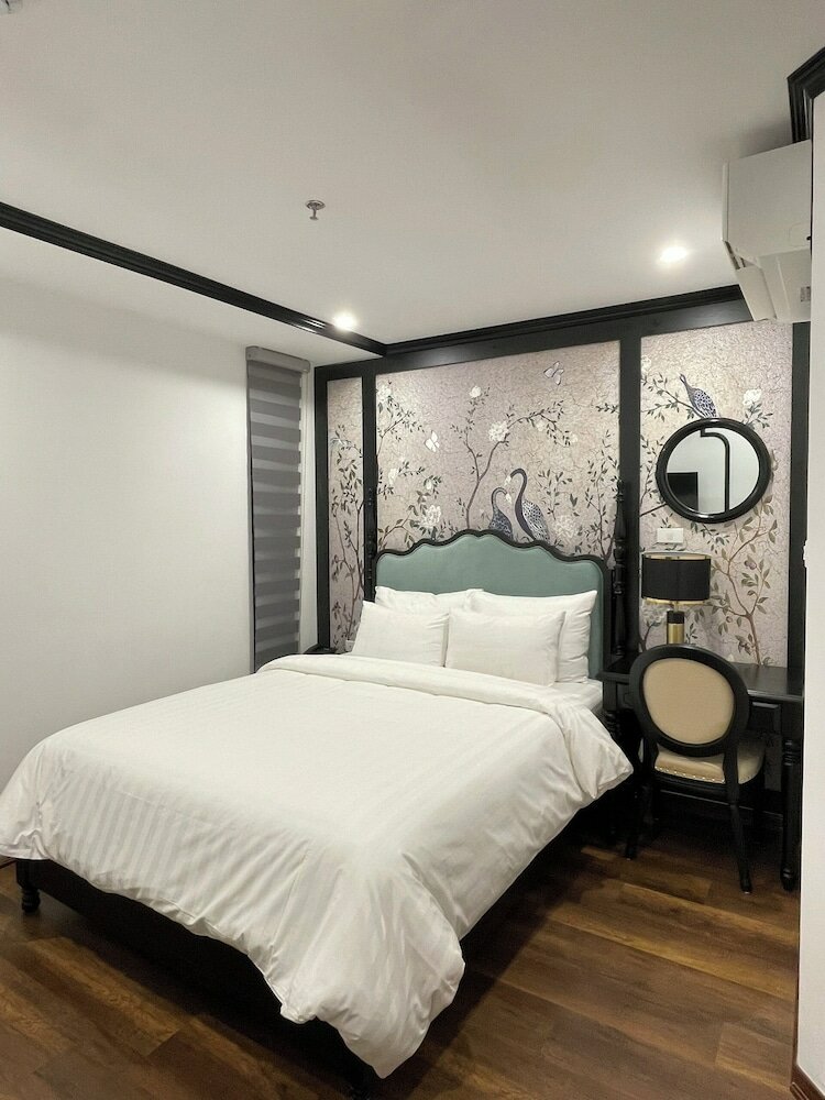 Фото Aquarius Premium Hotel