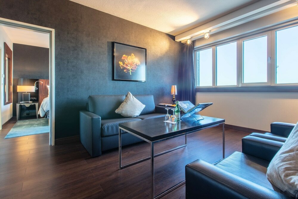 Фото Radisson Blu Hotel, Hamburg