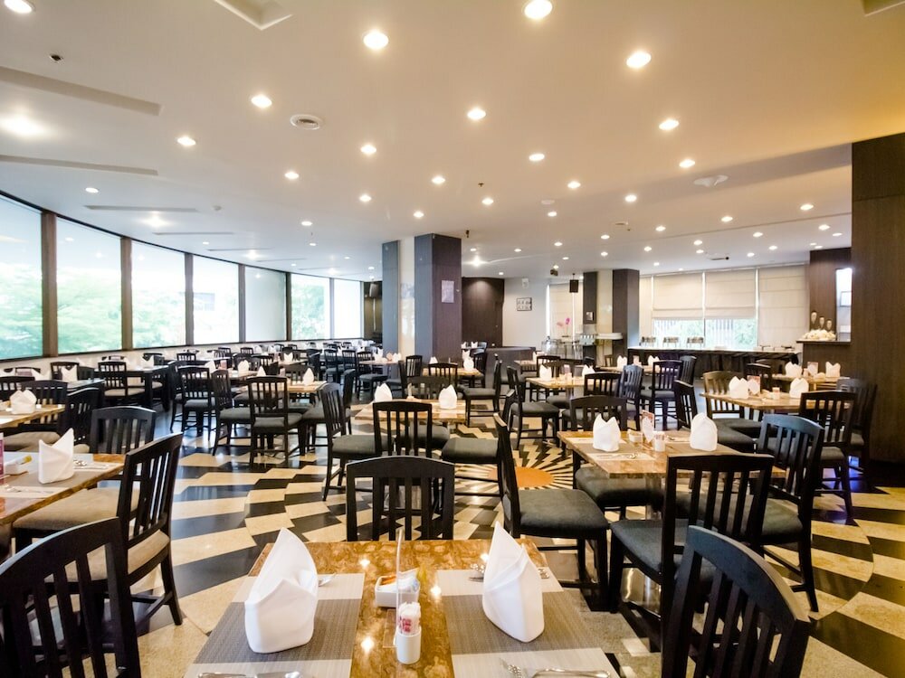 Фото Fortune Hotel Korat