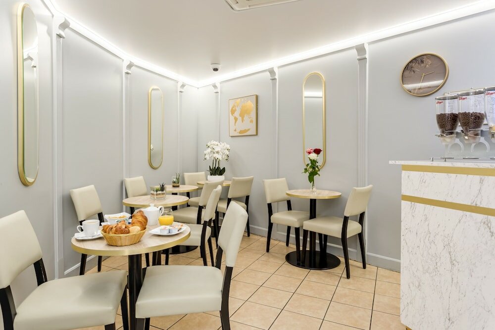 Фото Berkeley Hotel