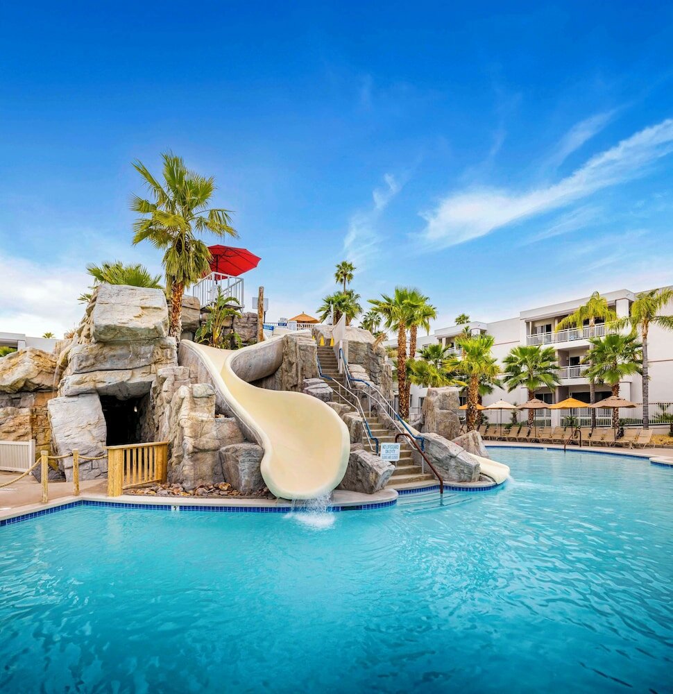 Фото Palm Canyon Resort