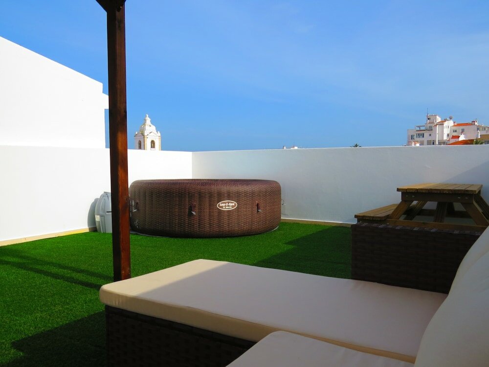 Фото The 17 Hostel