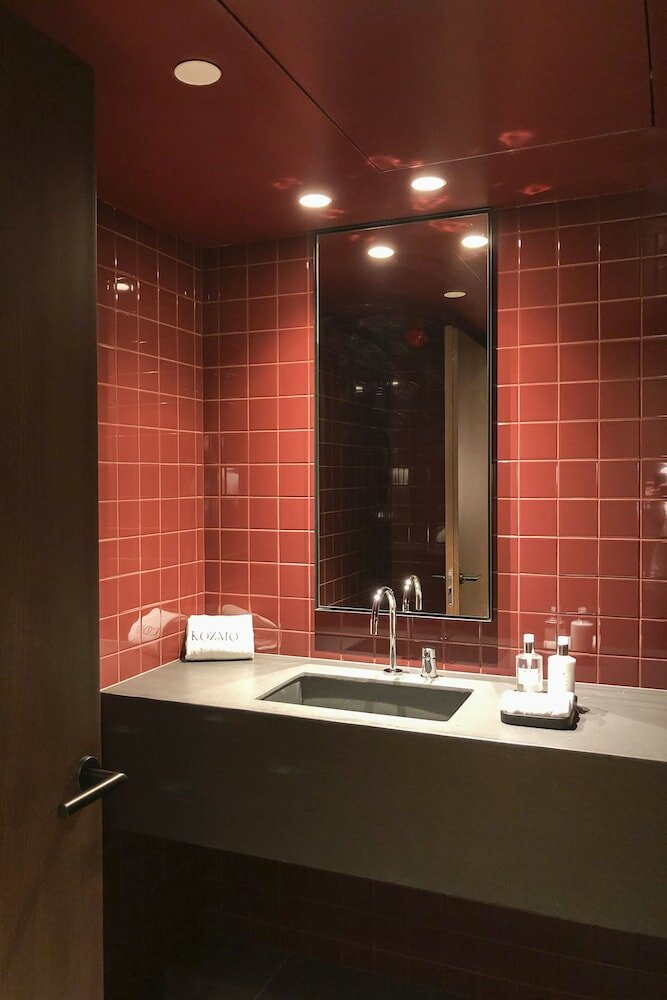 Фото Kozmo Hotel Suites & SPA