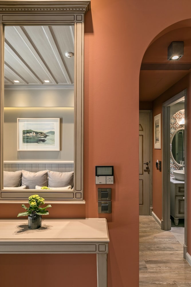 Фото Estia Boutique Apartments