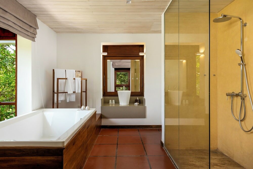 Фото Jetwing Lagoon Wellness