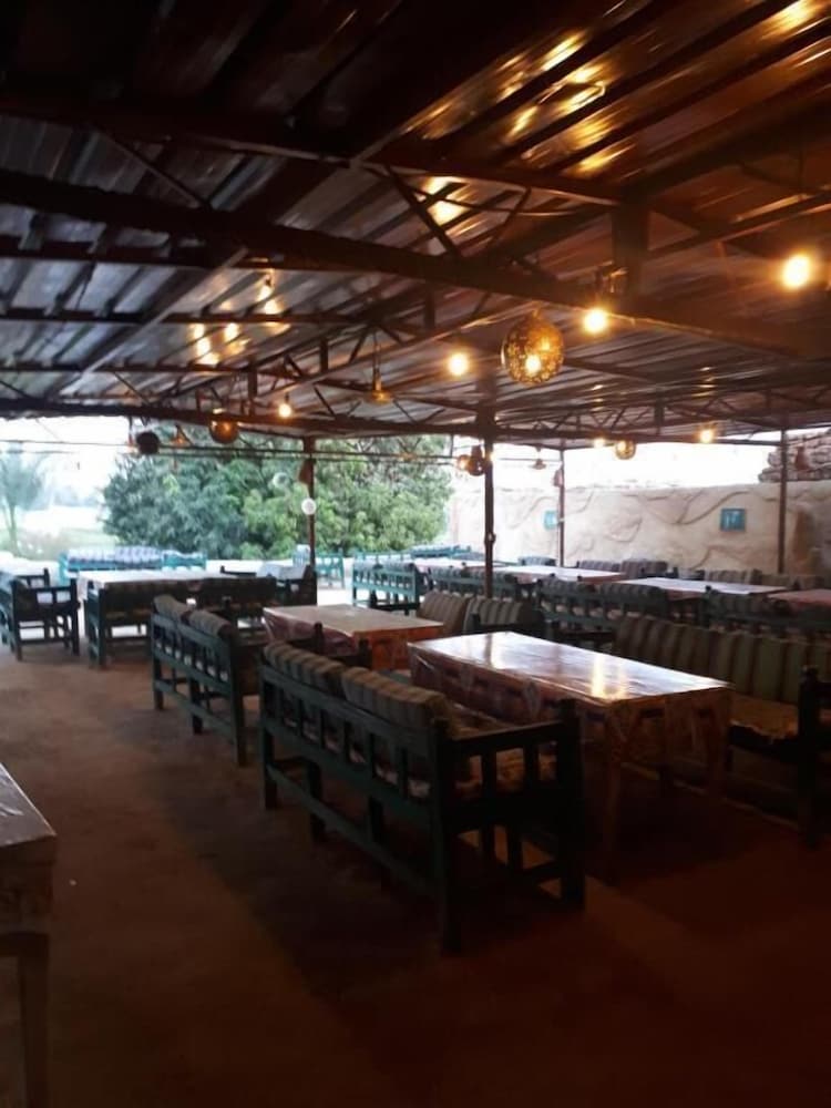 Фото Al Baeirat Hotel