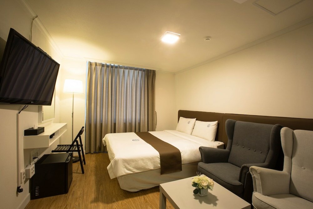 Фото Hillside Hotel