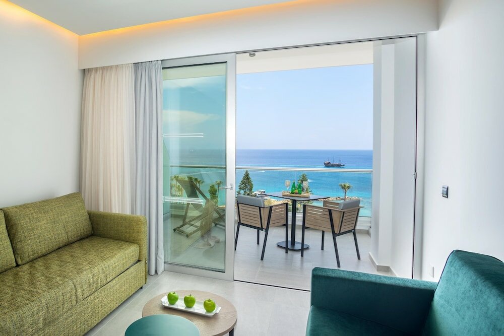 Фото Cavo Maris Beach Hotel