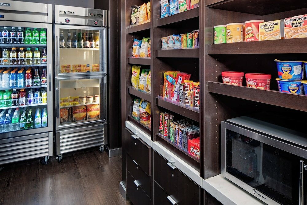 Фото Courtyard by Marriott Houston Rice University