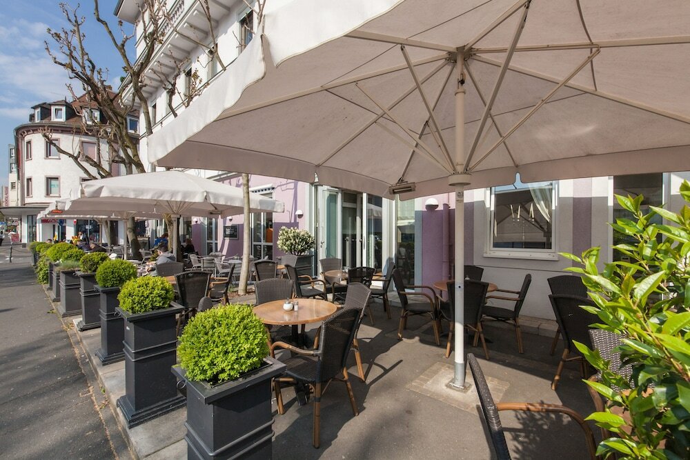 Фото Novum Hotel Post Aschaffenburg