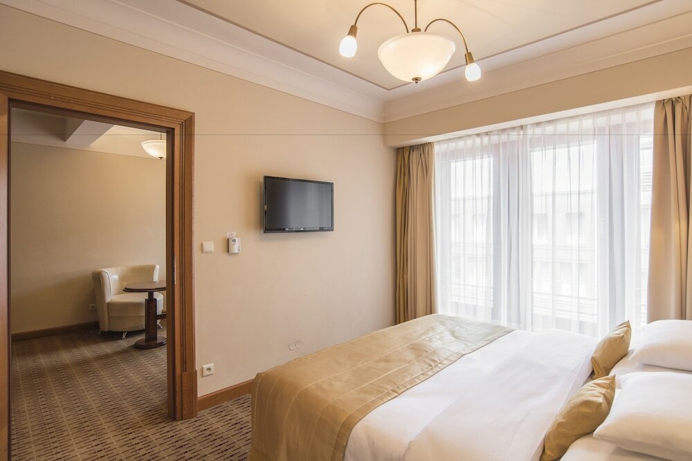 Фото Majestic Plaza Hotel Prague