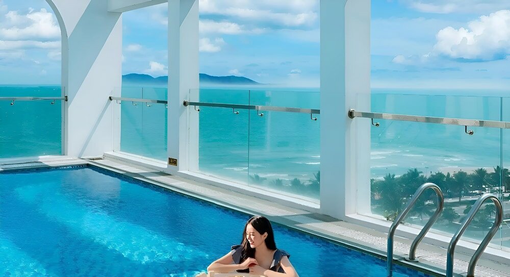 Фото Tuyet Son Hotel