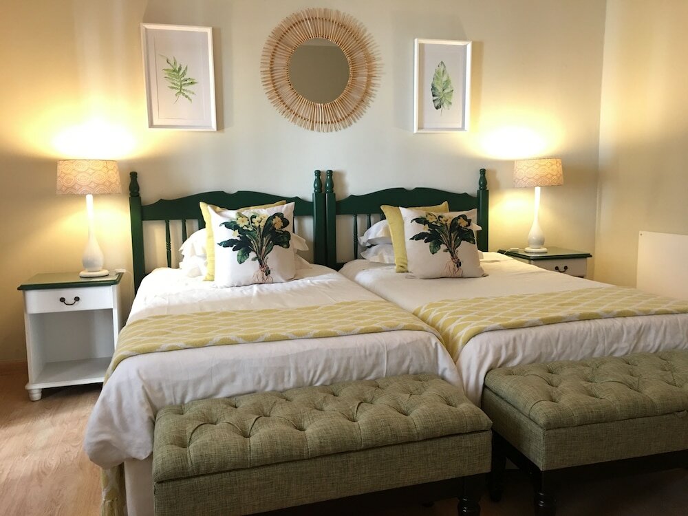 Фото Dunvegan Execu Lodge