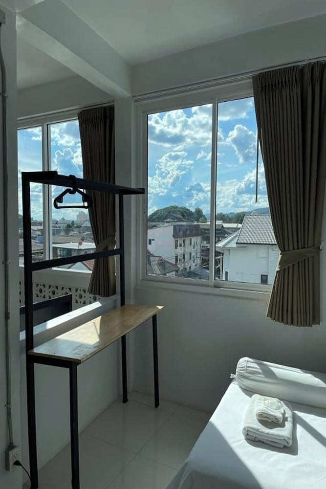 Фото Tch Boutique Hotel & Hostel