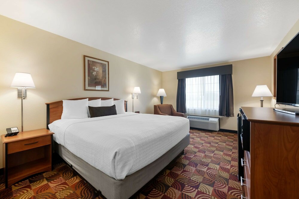 Фото Best Western Laramie Inn & Suites
