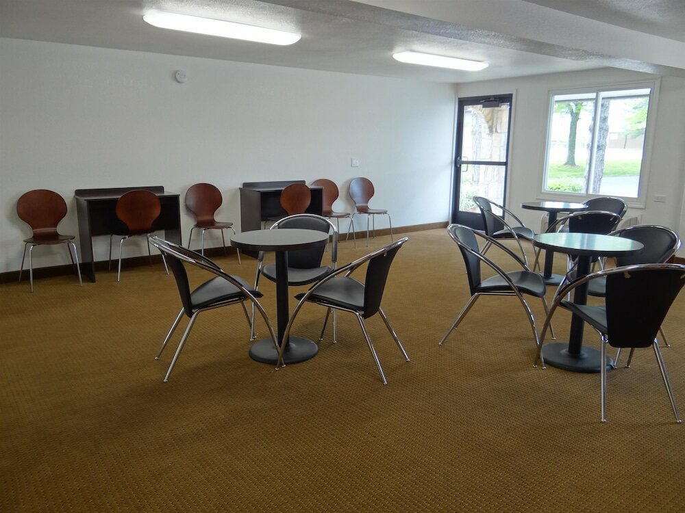 Фото Motel 6 Erie, Pa