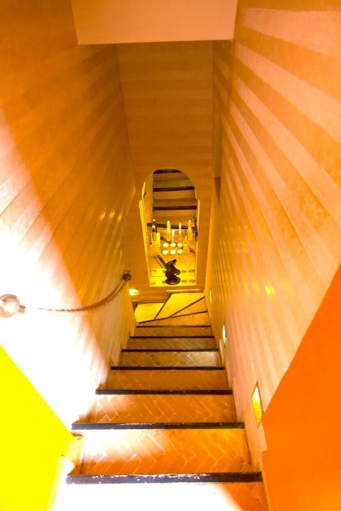 Фото Riad Hermes