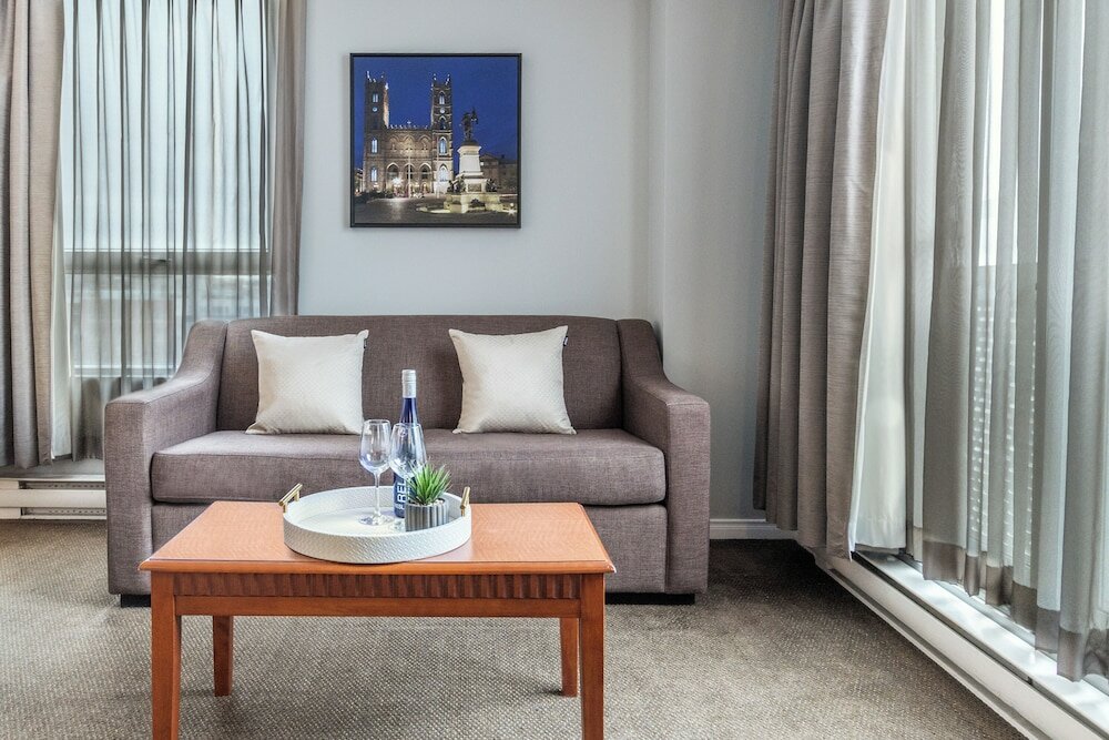 Фото Hotel Saint-Laurent Montreal