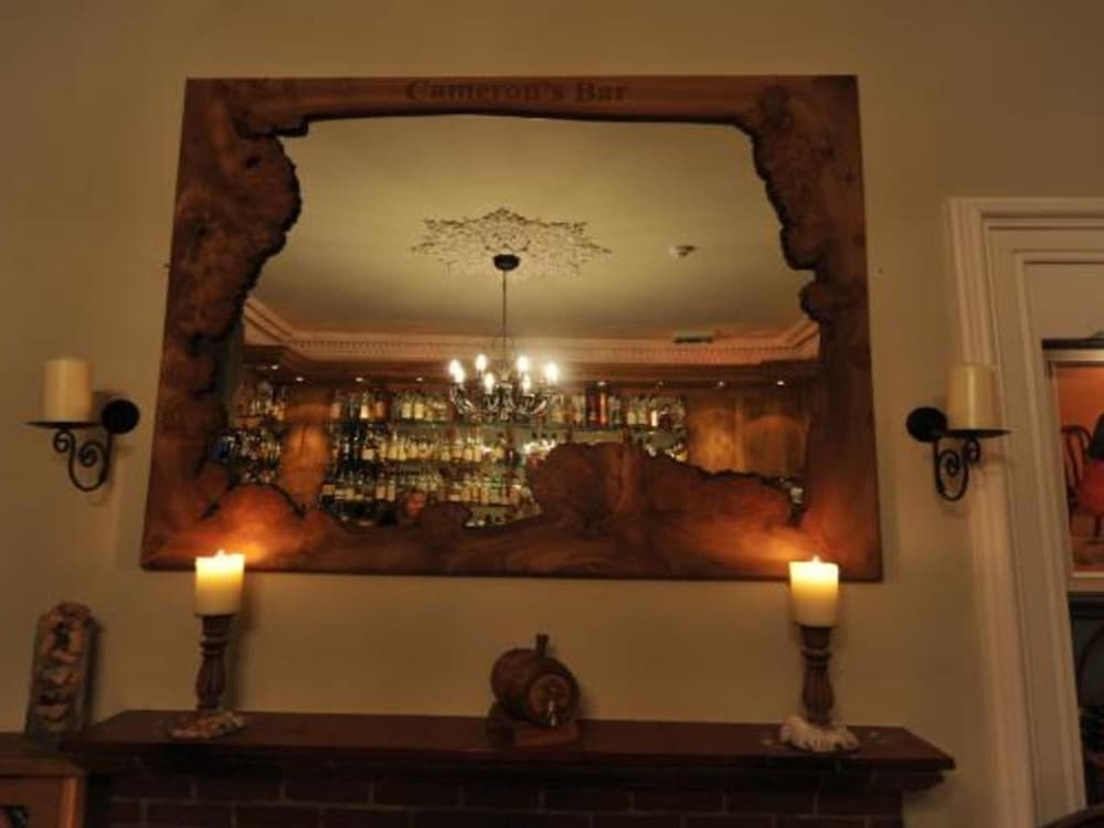 Фото Poppies Hotel