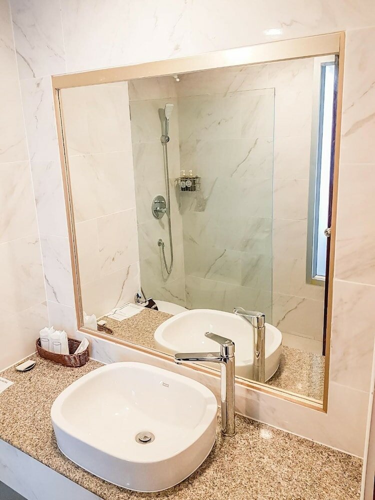 Фото Phayao Gateway Hotel