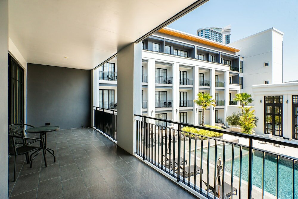 Фото One Patio Hotel Pattaya