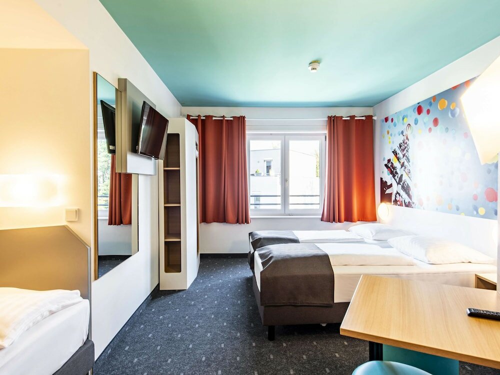 Фото B&b Hotel München City-Ost