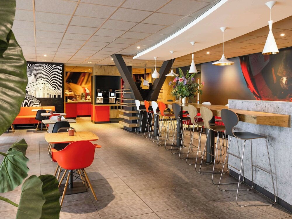 Фото Ibis Rotterdam City Centre