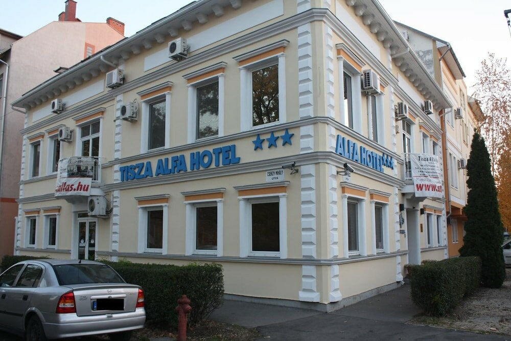 Фото Tisza Alfa Hotel