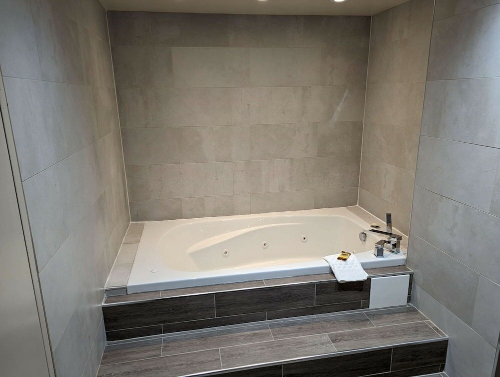 Фото Best Western Plus Toronto Airport Hotel