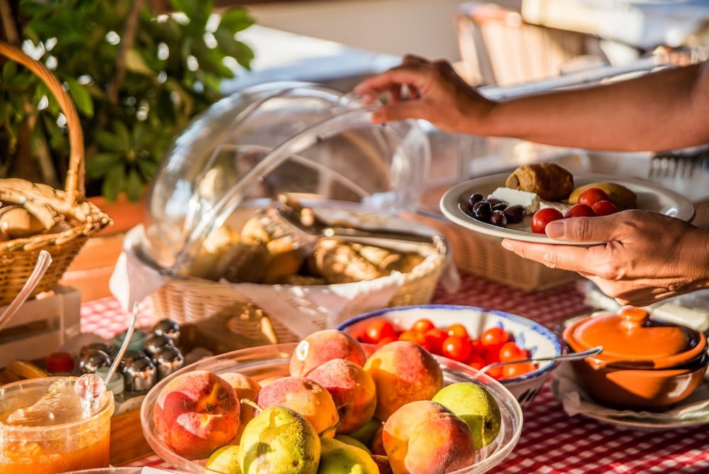 Фото Grikos Hotel