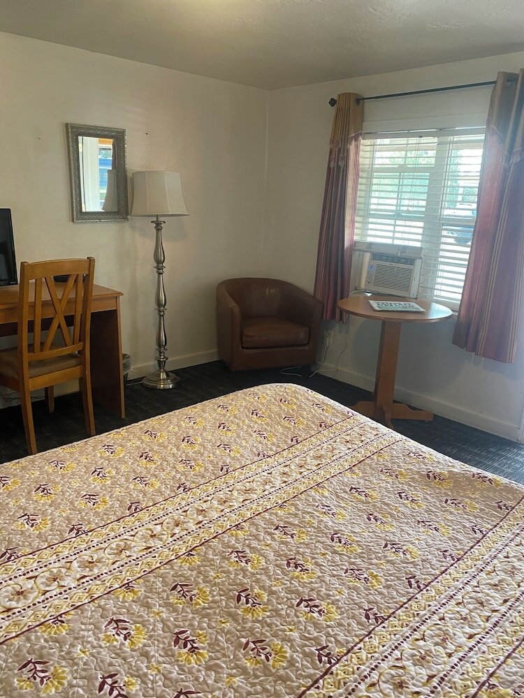 Фото Holiday Motel