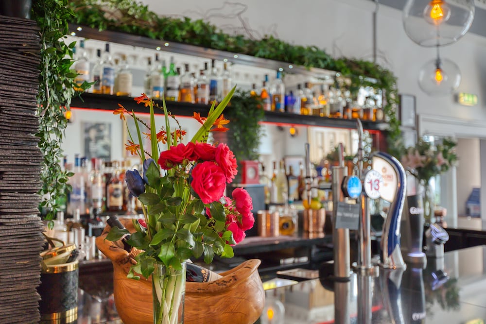 Фото No. 32 Hotel