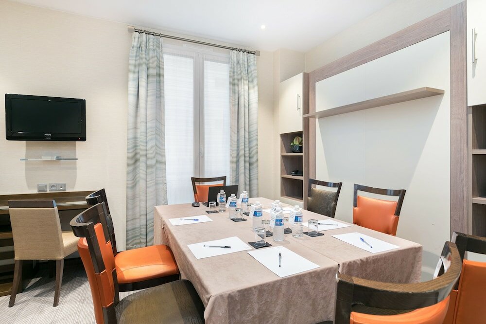 Фото Le Cardinal