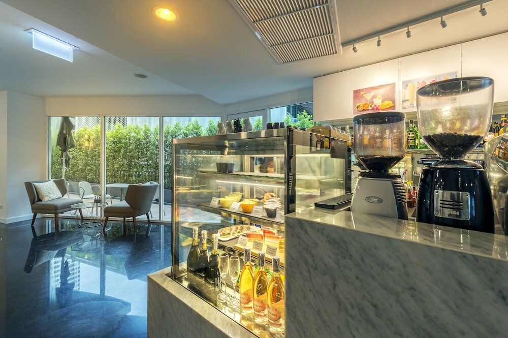 Фото Anajak Bangkok Hotel