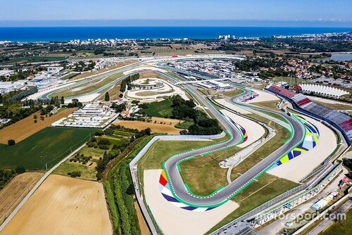 Внешний вид отеля Hotel Negresco в Каттолике, фото 5