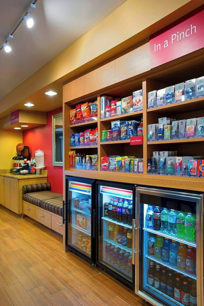 Фото TownePlace Suites Kansas City Overland Park